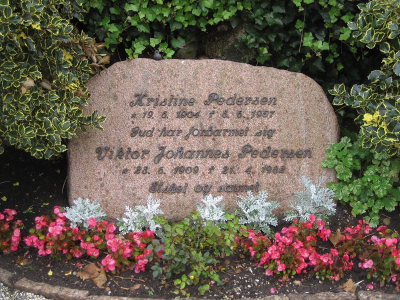 Kristine Pedersen    .jpg